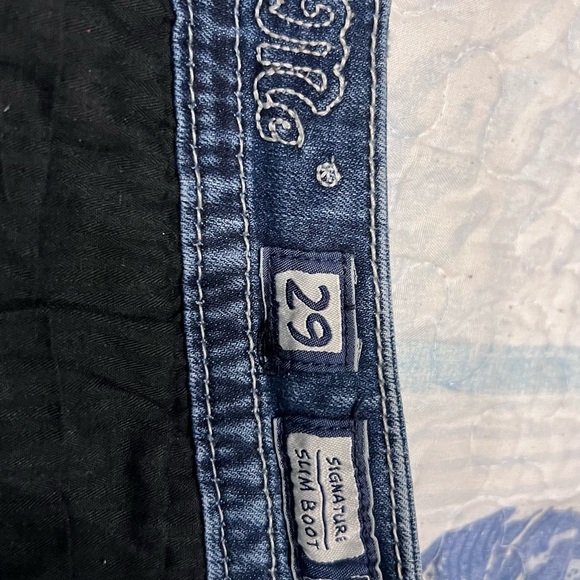 Miss Me Slim Boot Jeans - Picture 3 of 6